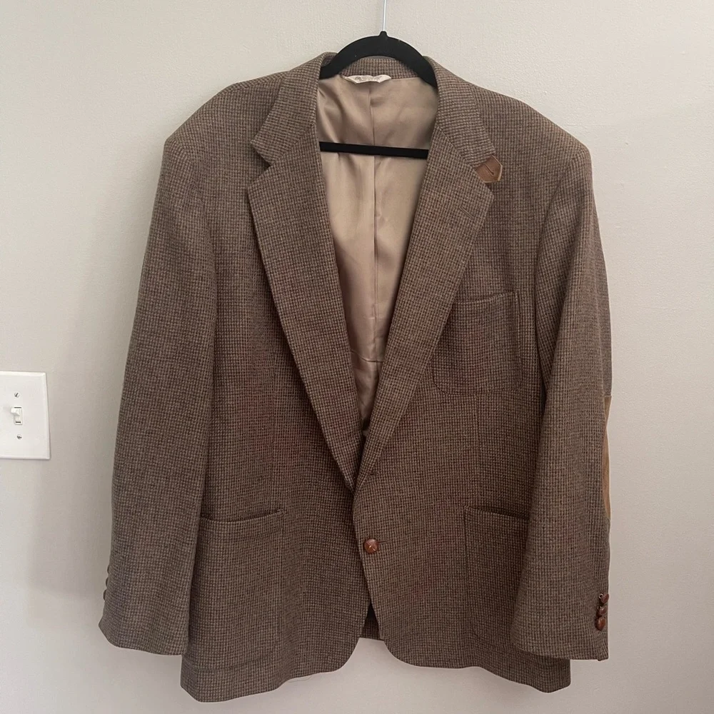 * Sutter and Grant Men’s Wool Blazer *